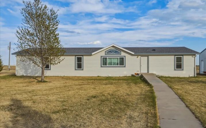 Pictures of Land property located at 5179 Road 205, 149787, WY 82054 for sales - image #1