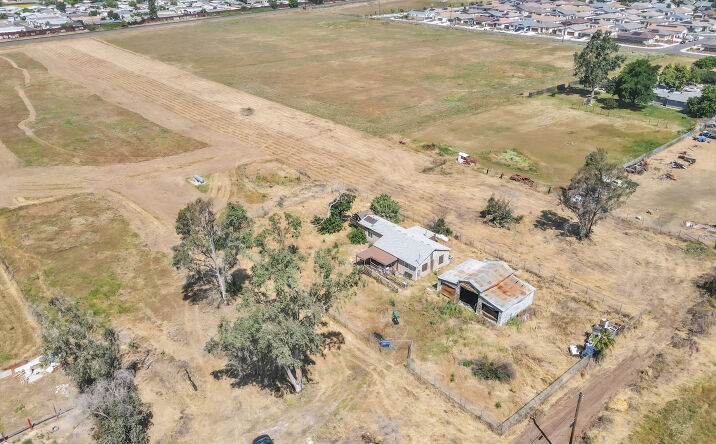 Pictures of Land property located at 8645 Carlisle Avenue, Sacramento, CA 95828 for sales - image #1
