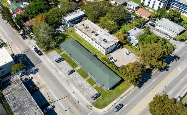 Pictures of Multifamily property located at 7700 N Miami Ave, Miami, FL 33150, 7720 N Miami Ave, Miami, FL 33150, 31 NW 77th St, Miami, FL 33150, 20 NW 78 St, Miami, FL 33150, 16 NW 78 St, Miami, FL 33150 for sales - image #1