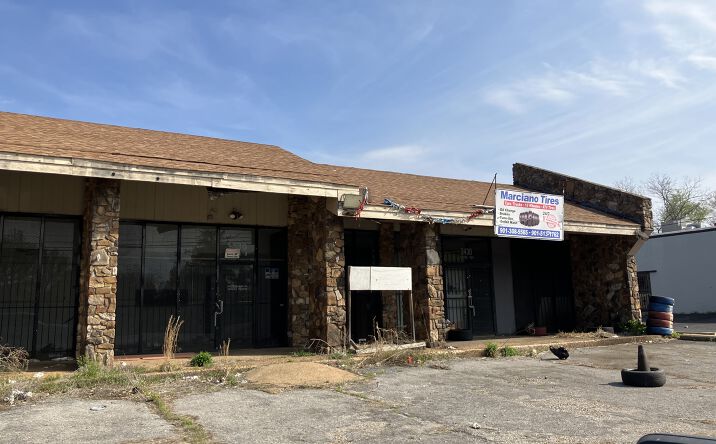 Pictures of Retail property located at 3430 WINCHESTER RD, MEMPHIS, TN 38118-5923 for sales - image #1