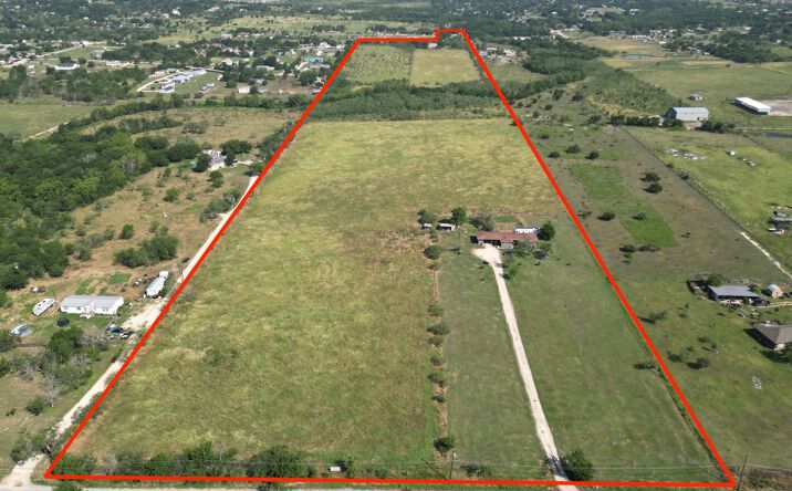 Pictures of Land property located at 900 Peaceful Valley Rd., Kyle, TX 78640 for sales - image #1