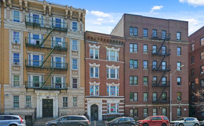 Pictures of Multifamily property located at 309 Bedford Park Boulevard, Bronx, NY 10458 for sales - image #1