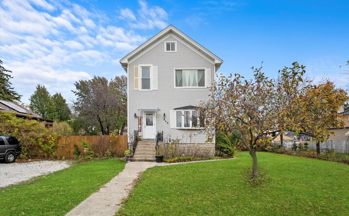 Pictures of Multifamily property located at 940 Troost Avenue, Forest Park, IL 60130 for sales - image #1
