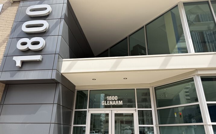 Pictures of Office property located at 1800 Glenarm Place, Suite 103, Denver, CO 80202 for sales - image #1
