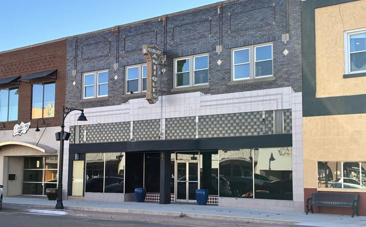 Pictures of Mixed Use, Office, Retail property located at 318 N Main Street, Clovis, NM 88101 for sales - image #1