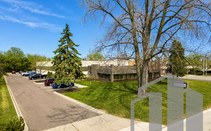 Pictures of Industrial property located at 36010 INDUSTRIAL RD, LIVONIA, MI 48150-1200 for sales - image #1