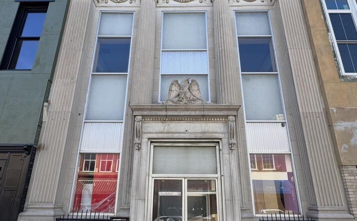 Pictures of Mixed Use, Office, Special Purpose, Retail, Industrial property located at 215 S 1st Street, Union City, TN 38261 for sales - image #1