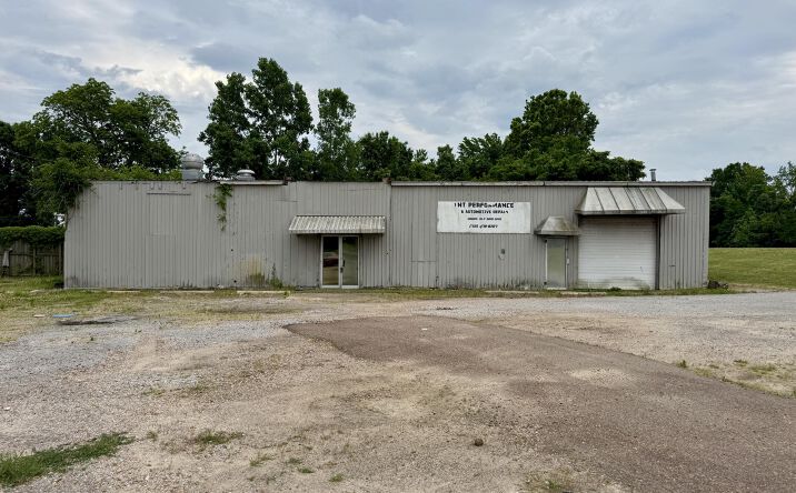 Pictures of Multifamily property located at 775 & 785 Christie Street, Dyersburg, TN 38024 for sales - image #1