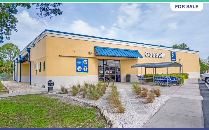 Pictures of Retail property located at 1919 N Tamiami Trail, North Fort Myers, FL 33903 for sales - image #1