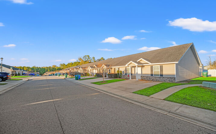 Pictures of Multifamily property located at 100 Karima Circle, Rincon, GA 31326 for sales - image #1