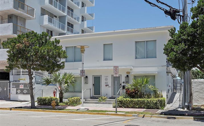 Pictures of Multifamily, Hospitality property located at 235 18th St, Miami Beach, FL 33139 for sales - image #1
