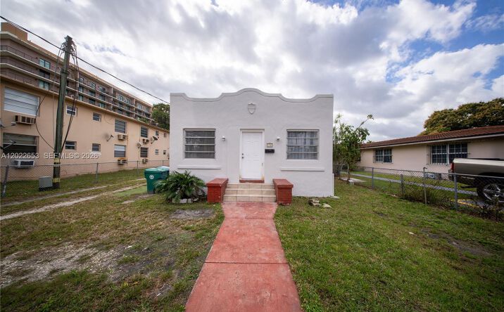 Pictures of Multifamily property located at 2744 SW 16th Ter, Miami, FL 33145 for sales - image #1