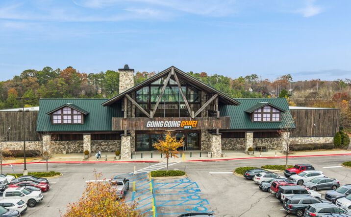 Pictures of Retail property located at 3851 Chapel Lane, Hoover, AL 35244 for sales - image #1