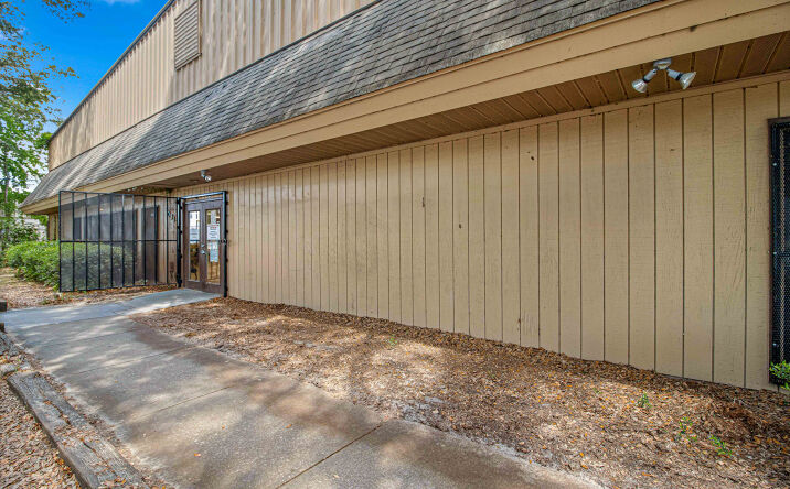 Pictures of Industrial property located at 1031 Northeast 16th Street, Ocala, FL 34470 for sales - image #1
