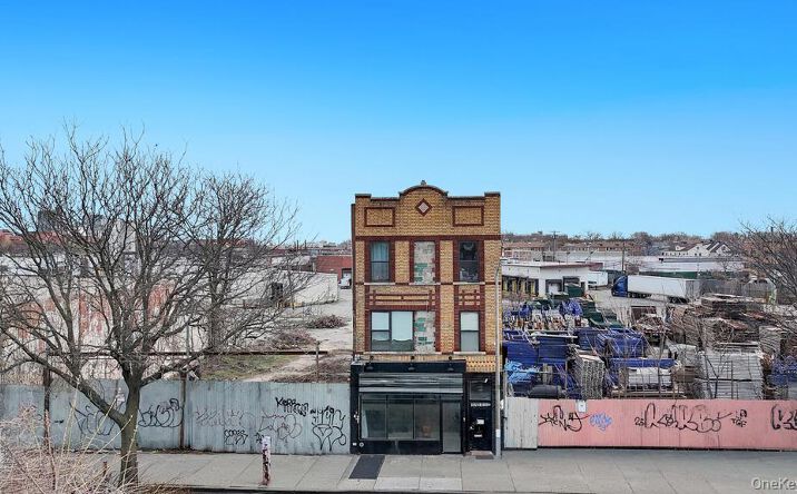 Pictures of Retail, Multifamily property located at 105-31 150TH ST, QUEENS, NY 11435 for sales - image #1