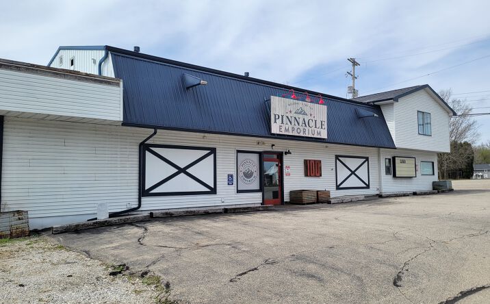 Pictures of Retail property located at 200 West Main Street, Addison, MI 49220 for sales - image #1