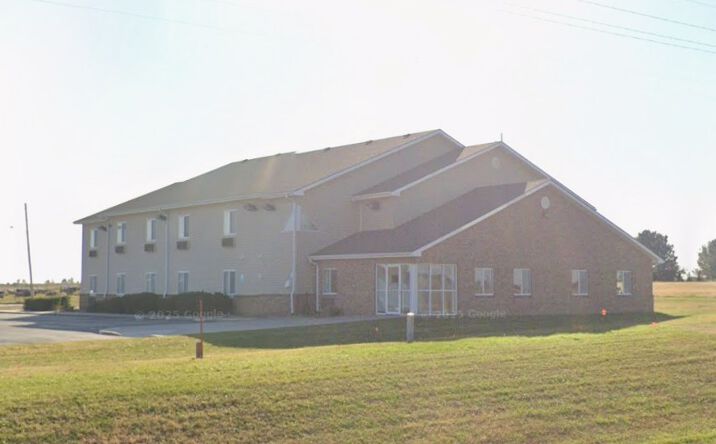 Pictures of Hospitality property located at 804 WESTERN HEIGHTS CIR, HILLSBORO, KS 67063-1163 for sales - image #1