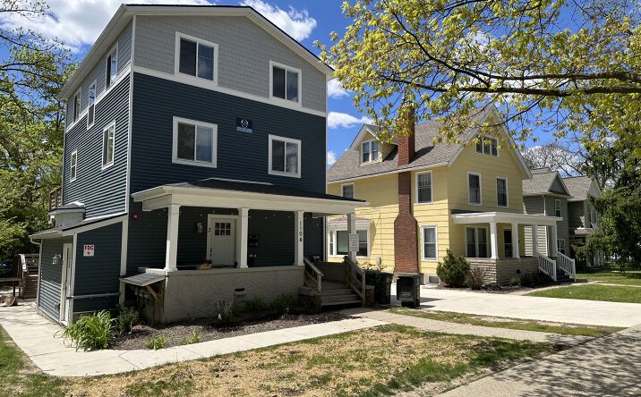 Pictures of Retail, Multifamily property located at 1104 Packard Street, Ann Arbor, MI 48104 for sales - image #1