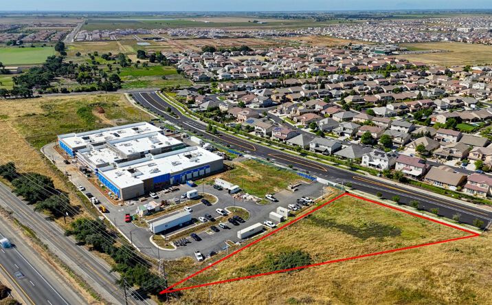 Pictures of Land property located at Lotz Pkwy, Elk Grove, CA 95757 for sales - image #1