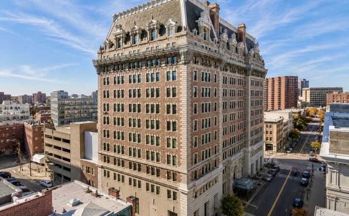 Pictures of Retail property located at 1 E Chase St Unit #R3H, Baltimore, MD 21202 for sales - image #1