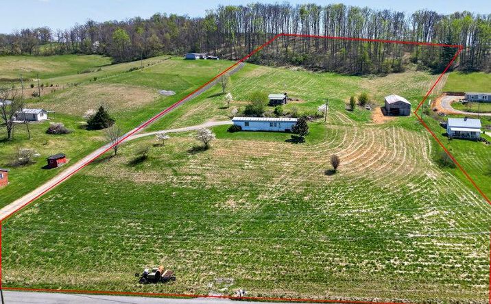 Pictures of Land, Multifamily property located at 18278 Repass, Abingdon, VA 24210 for sales - image #1
