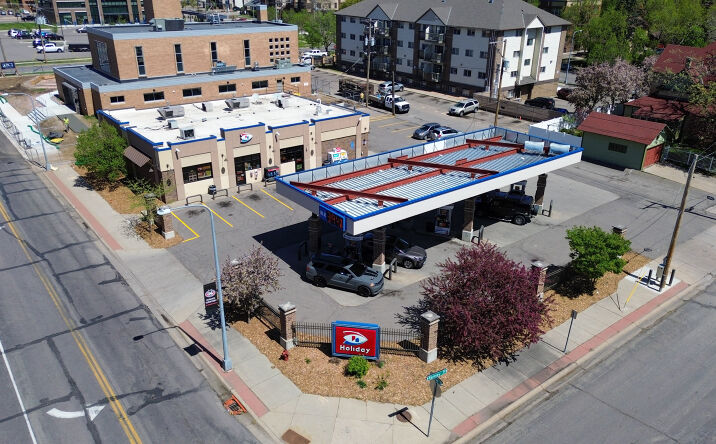 Pictures of Retail property located at 328 5th Ave S, Saint Cloud, MN 56301 for sales - image #1