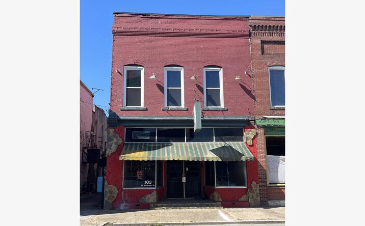 Pictures of Retail, Office property located at 103 W ANDERSON ST, SELMA, NC 27576-2565 for sales - image #1
