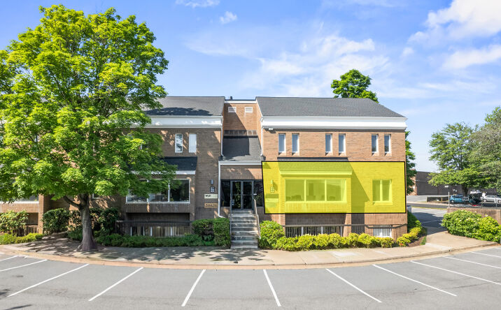 Pictures of Office property located at 3815 Plaza Dr, Fairfax, VA 22030-2512 for sales - image #1