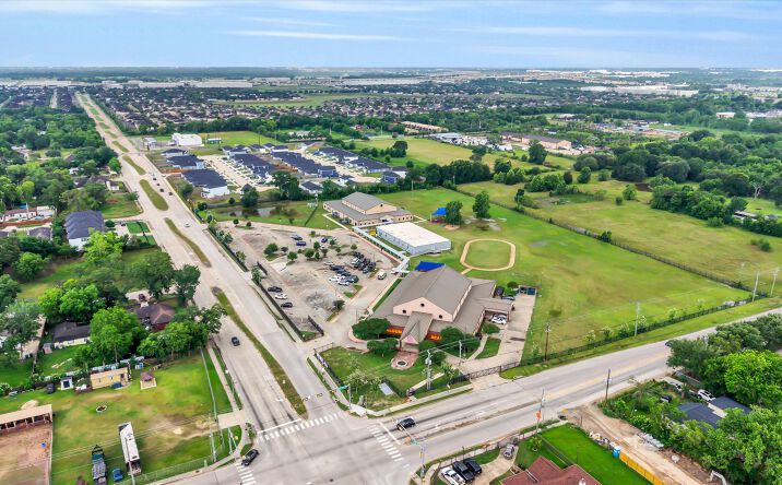Pictures of Special Purpose property located at 3420 Almeda Genoa Road, Houston, TX 77047 for sales - image #1