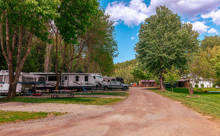 Pictures of Mobile Home Park property located at 12329 East Frontage Road, Coeur d'Alene, ID 83814 for sales - image #1