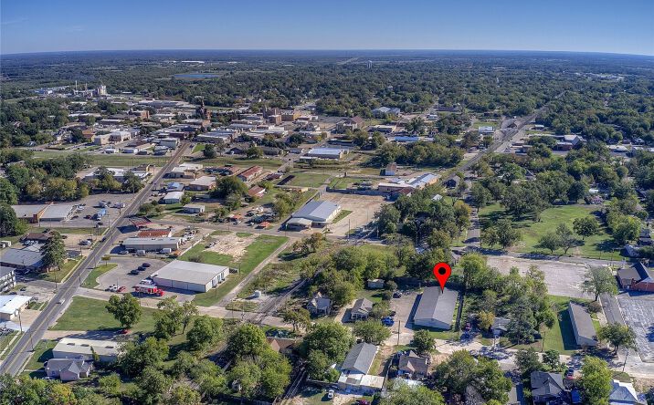 Pictures of Multifamily property located at 214 Locust Street South, Sulphur Springs, TX 75482 for sales - image #1