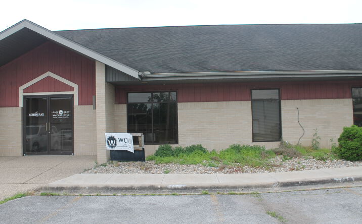 Pictures of Office property located at 1001 E Main St Unit 4B-4D, Carbondale, IL 62901 for sales - image #1