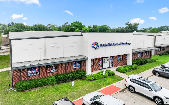 Pictures of Industrial property located at 11821 S Sam Houston Pkwy W, Houston, TX 77031 for sales - image #1