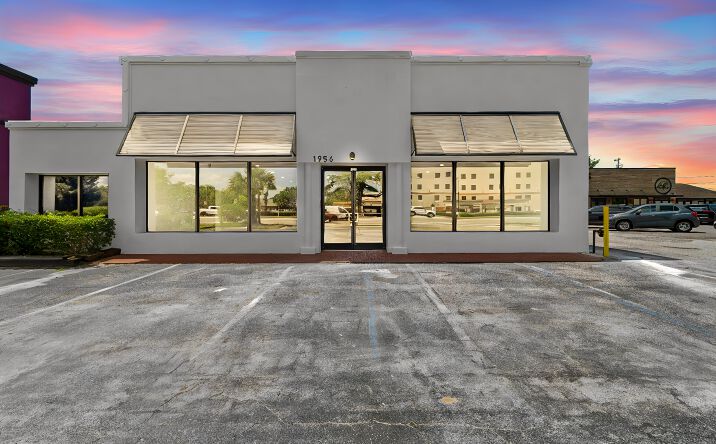 Pictures of Retail, Office, Special Purpose property located at 1956 KINGSLEY AVE, ORANGE PARK, FL 32073-4442 for sales - image #1