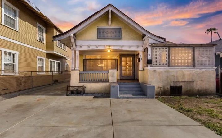 Pictures of Multifamily property located at 324 W 47th Place, Los Angeles, CA 90037 for sales - image #1