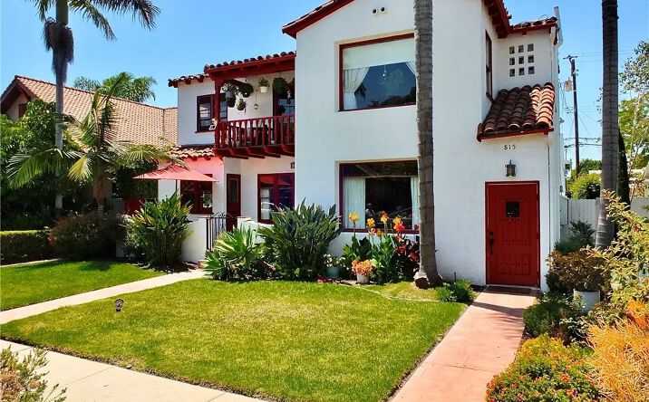 Pictures of Multifamily property located at 813 Coronado Ave, Long Beach, CA 90804 for sales - image #1