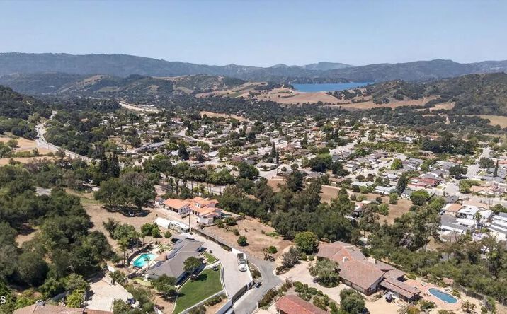 Pictures of Land property located at Valley Meadow, Oak View, CA 93022 for sales - image #1