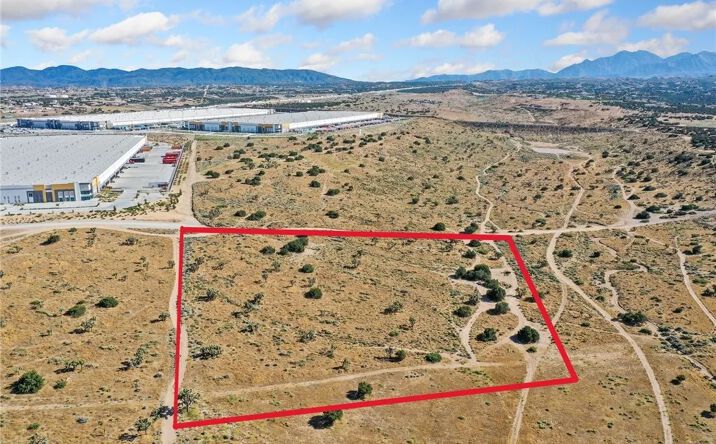 Pictures of Land property located at Cedar St, Oak Hills, CA 92344 for sales - image #1