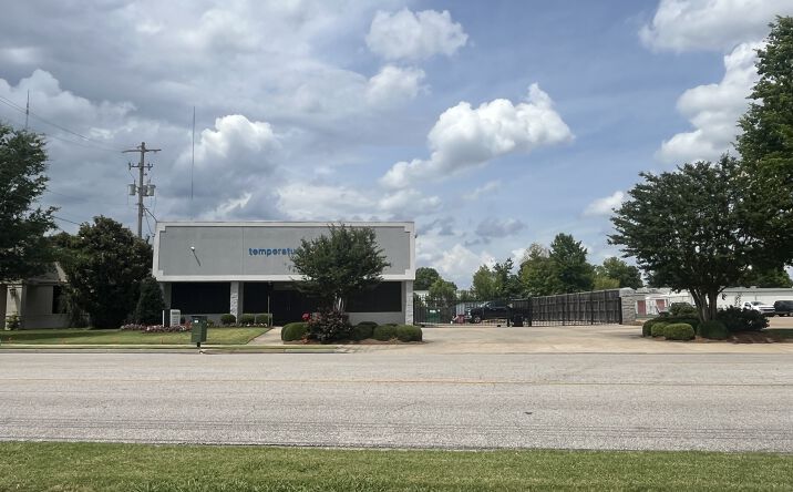 Pictures of Industrial, Office property located at 7500 Appling Center Dr, Memphis, TN 38133-5072 for sales - image #1