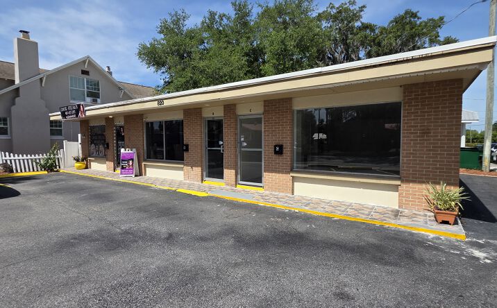 Pictures of Retail, Office property located at 820 North Main Street, Kissimmee, FL 34744 for sales - image #1