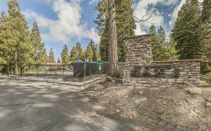 Pictures of Land property located at 39553 Sunrock Lane, Shaver Lake, CA 93664 for sales - image #1