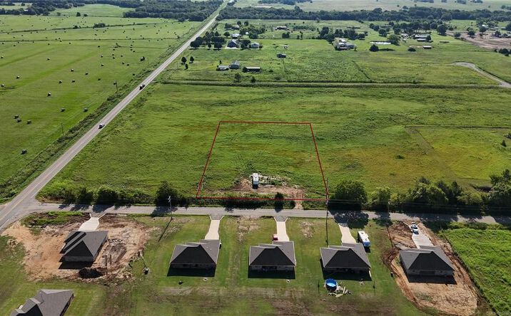 Pictures of Land property located at 73 Cypress, Durant, OK 74701 for sales - image #1