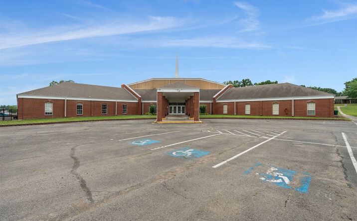 Pictures of Special Purpose, Office property located at 1101 N Wheeler, Sallisaw, OK 74955 for sales - image #1