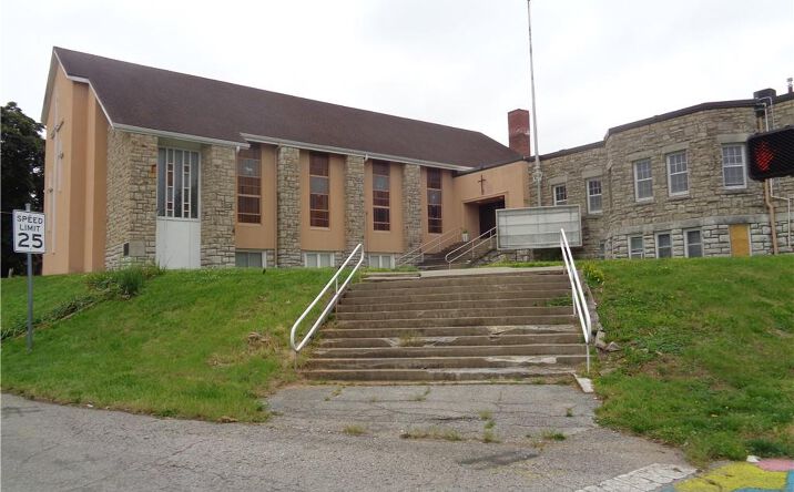 Pictures of Office, Special Purpose property located at 1800 S Northern Boulevard, Independence, MO 64052 for sales - image #1