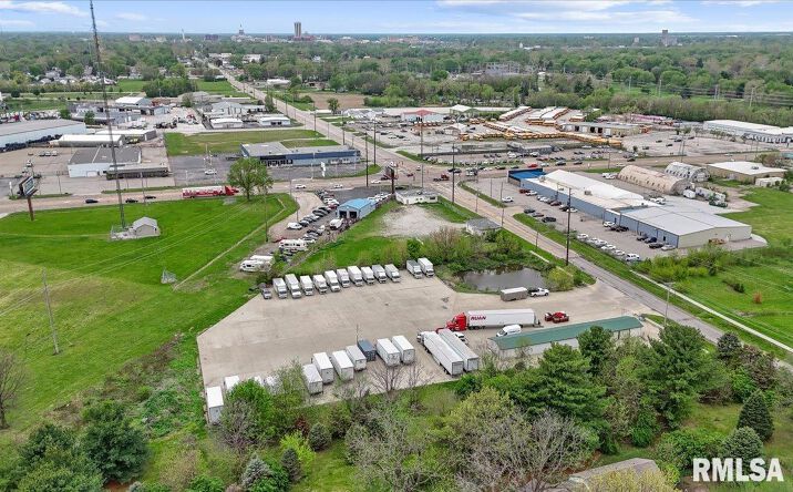 Pictures of Industrial, Retail, Self Storage, Office property located at 3100 E COOK Street, Springfield, IL 62703-0000 for sales - image #1