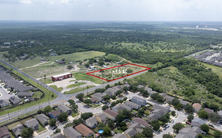 Pictures of Land property located at Southton Rd, San Antonio, TX 78223 for sales - image #1
