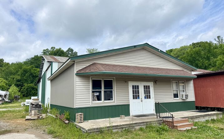 Pictures of Industrial property located at 2875 State Route 146 W Highway, Jonesboro, IL 62952 for sales - image #1