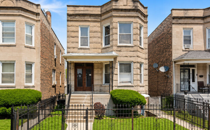 Pictures of Multifamily property located at 4140 W 21st Place, Chicago, IL 60623 for sales - image #1