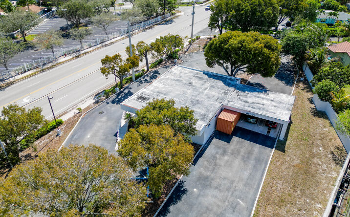 Pictures of Special Purpose property located at 2419 S SEACREST BLVD, Boynton Beach, FL 33435 for sales - image #1