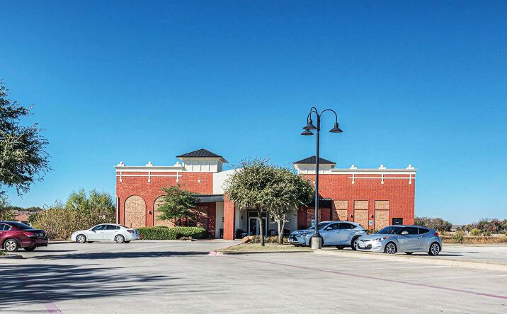 Pictures of Retail property located at 3350 Unicorn Lake Blvd, Denton, TX 76210 for sales - image #1